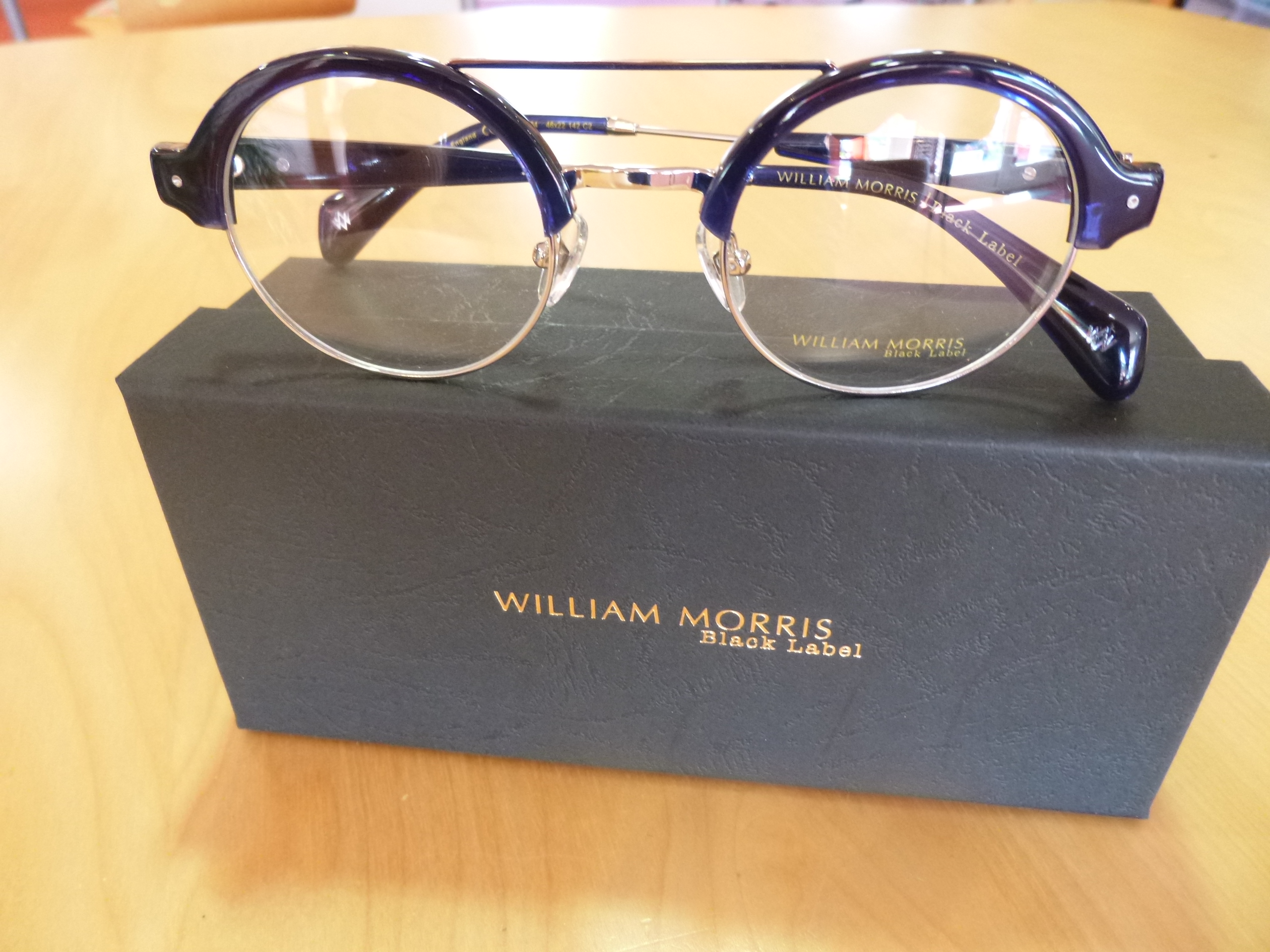 William Morris les lunettes à l’esprit British